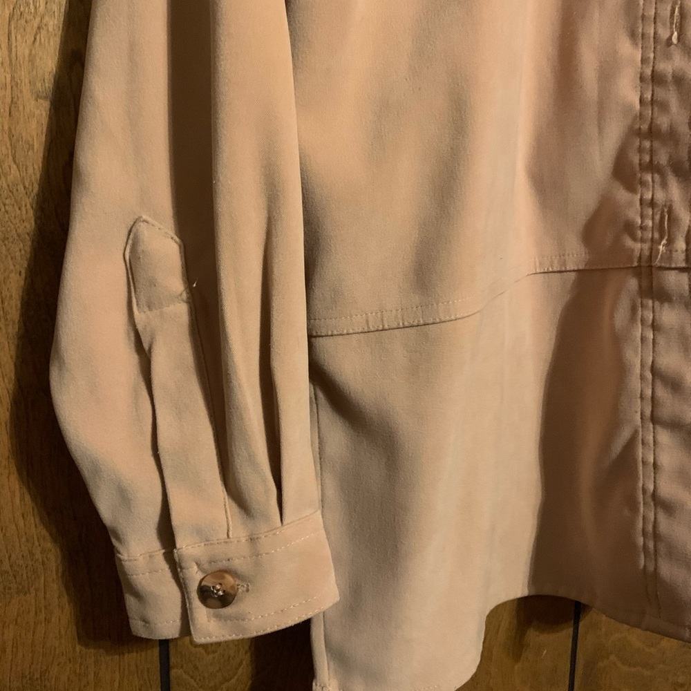 Light weight jacket bundle!! 🧥 - Picture 3 of 6